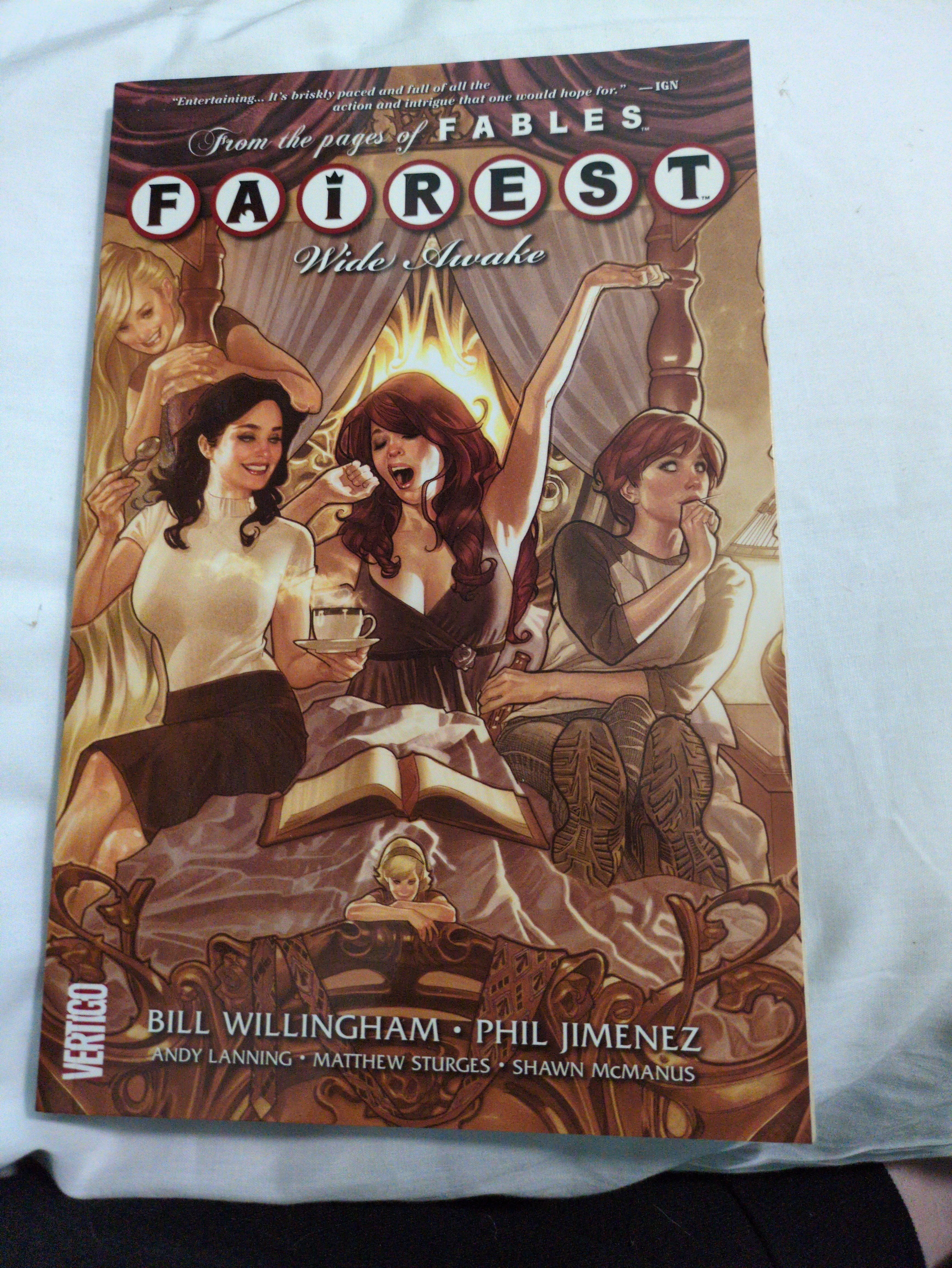 Cover of Fairest, Vol. 1 (Fables)