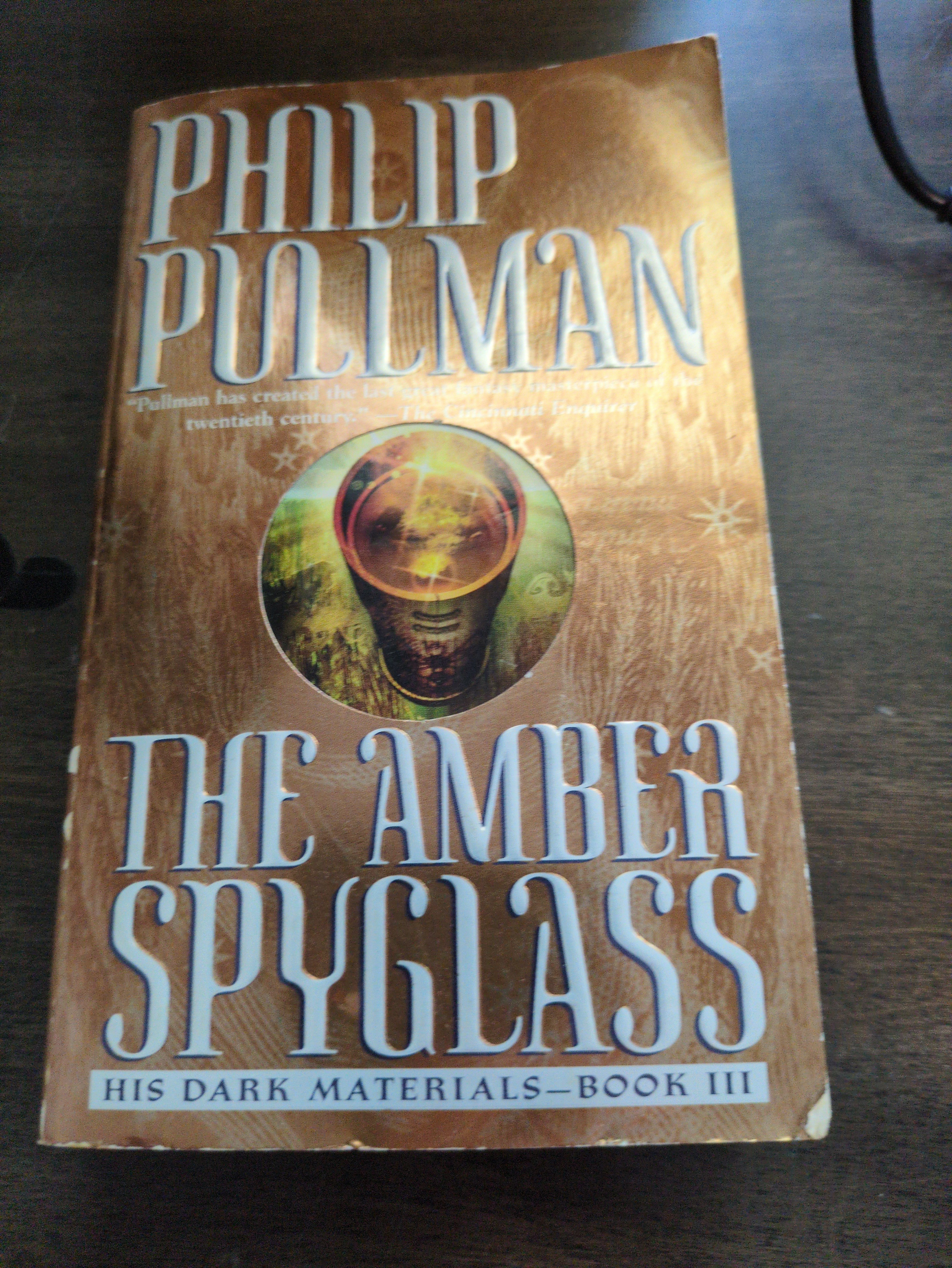 Cover of the amber spyglass