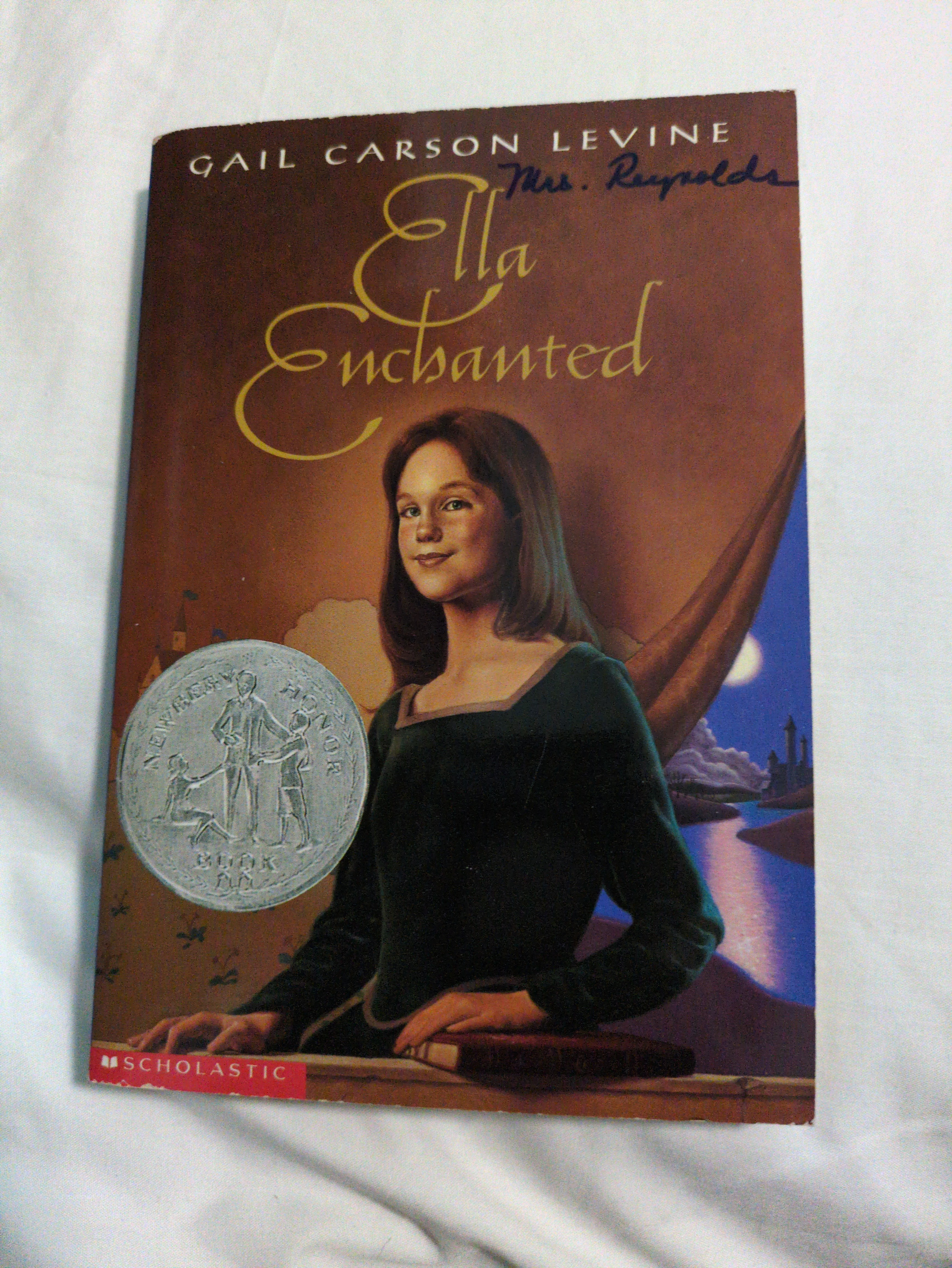Cover of Ella Enchanted