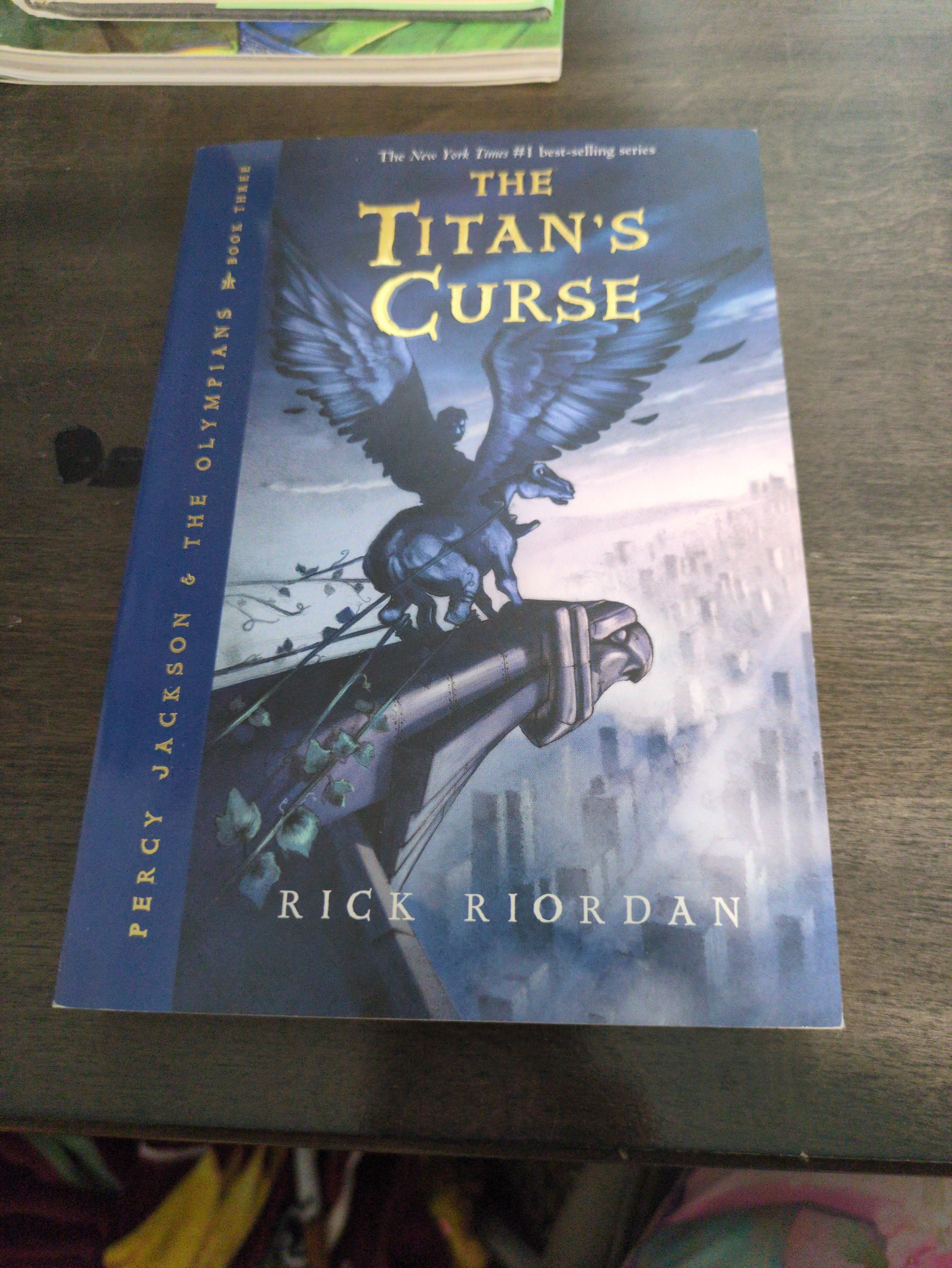 Cover of The Titan's Curse (Percy Jackson and the Olympians, Book 3)
