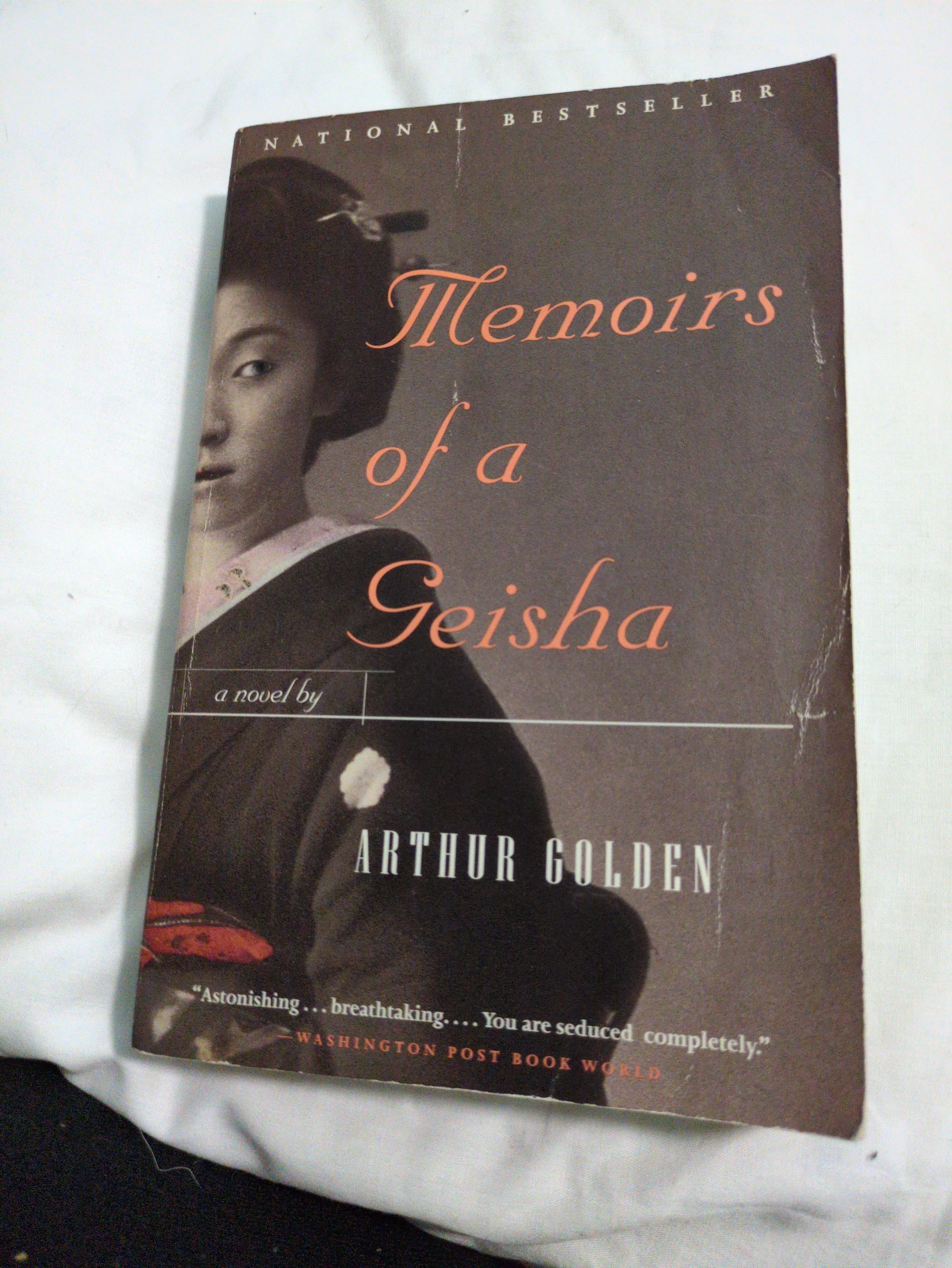 Cover of Memoirs of a Geisha: A Novel
